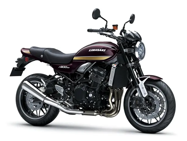 Kawasaki Z900RS (70kW)