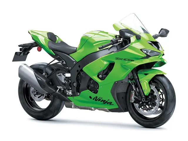 Ninja ZX-10RR — angle 1