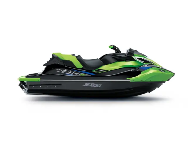 STX 310R — angle 3