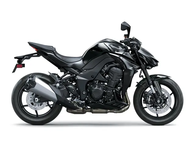 Z1100 — angle 2