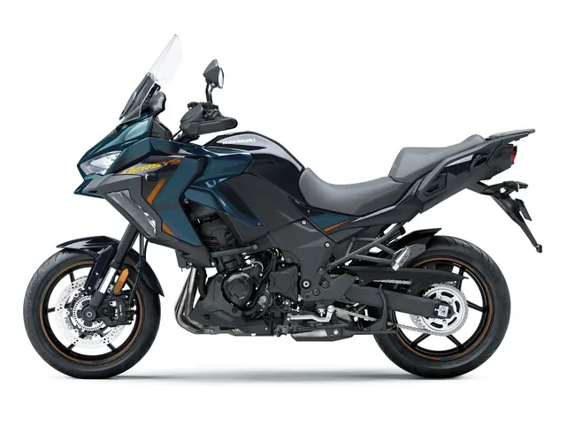 Versys 1100 S — angle 3