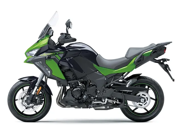 Versys 1100 SE — angle 3